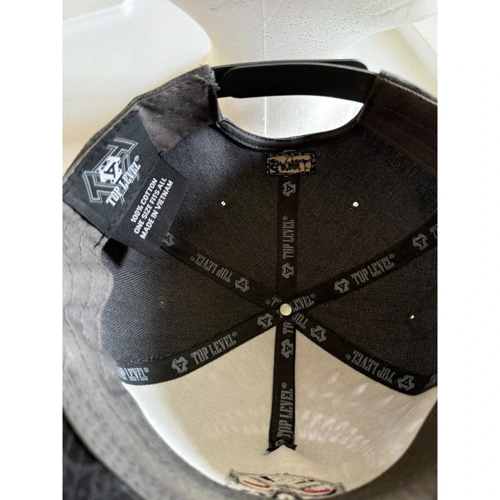Top Level Gray Skull Snapback Hat Flat Brim One size